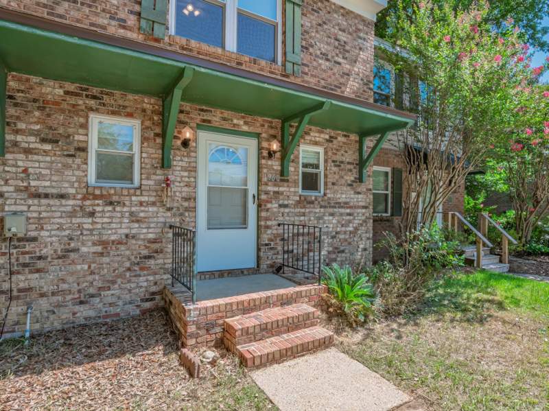 2 bedroom Townhouse at 1960 Portland Avenue, Portland Townhouses, Tallahassee — photo 2