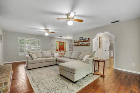 6281 Longwood Court, Tallahassee FL - photo 10 of 42