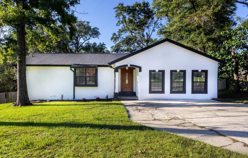 4 bedroom Detached at 236 Timberlane Rd, Lakeshore Estates, Tallahassee — photo 1