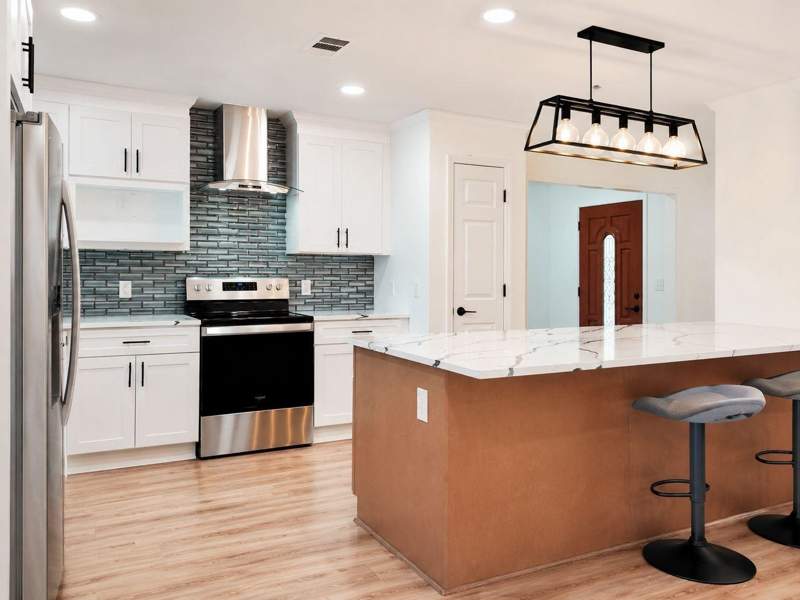 4 bedroom Detached at 236 Timberlane Rd, Lakeshore Estates, Tallahassee — photo 4
