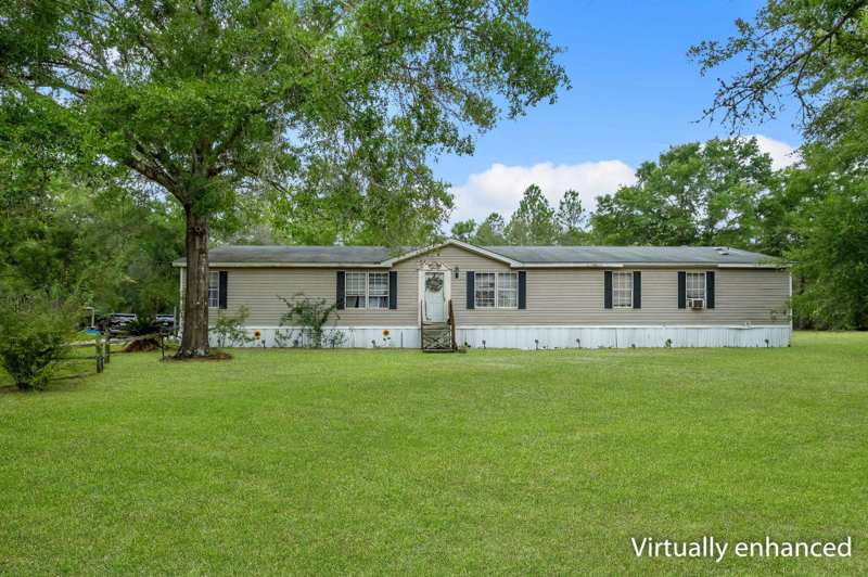 4 bedroom ManufacturedHome at 9016 Glover Court, Glover Court, Tallahassee — photo 1