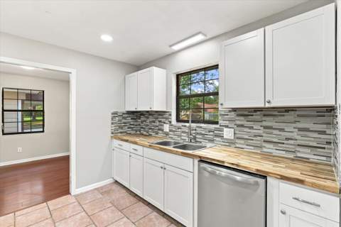707 Brookridge Drive, Tallahassee FL - photo 10 of 35