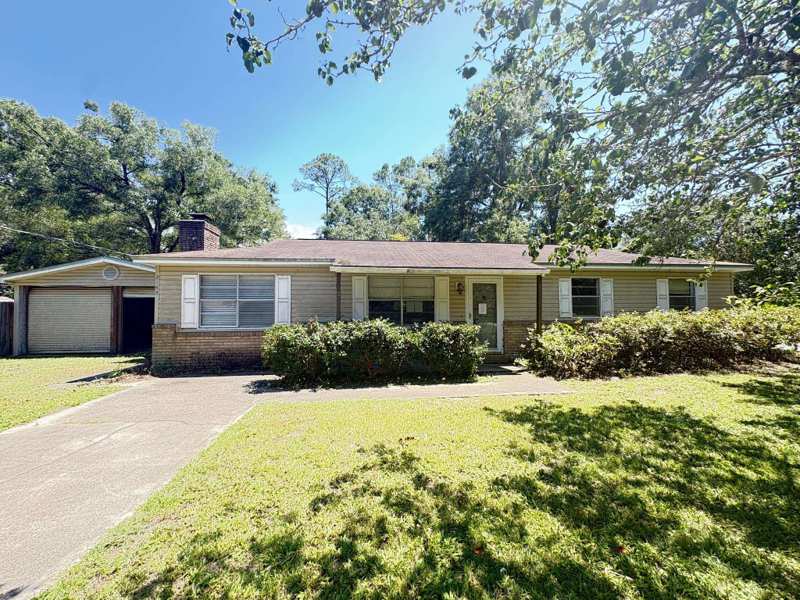 3 bedroom Detached at 2143 Hickory Lane, Woodville Acres, Tallahassee — photo 1