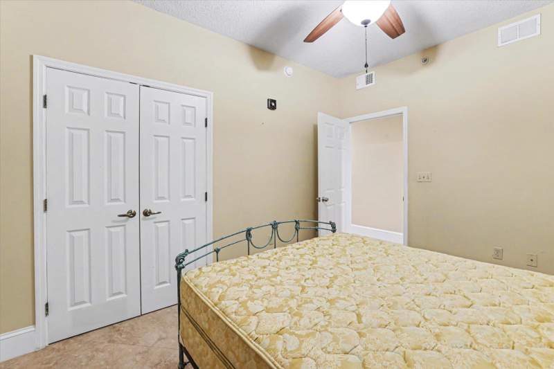 2 bedroom Condominium at 215 W College Avenue, Tallahassee Center Condominium, Tallahassee — photo 5