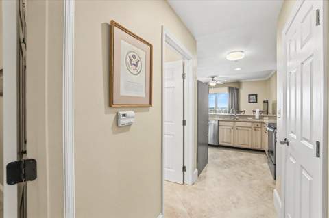 215 W College Avenue, Tallahassee FL - photo 6 of 36