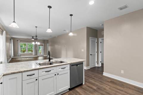 211 Franklin Street, Carrabelle FL - photo 18 of 35