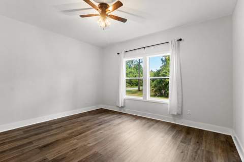 211 Franklin Street, Carrabelle FL - photo 20 of 35