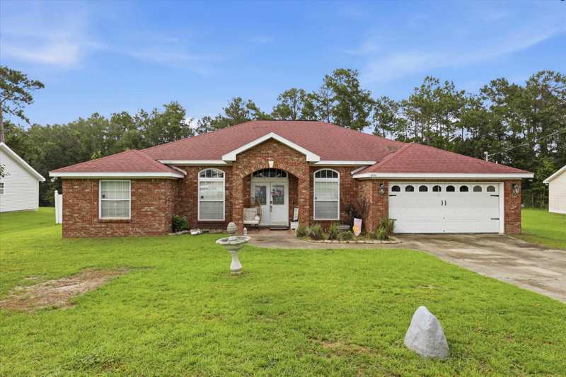 4 bedroom Detached at 496 Rustling Pines Boulevard, Rustling Pines, Midway — photo 1