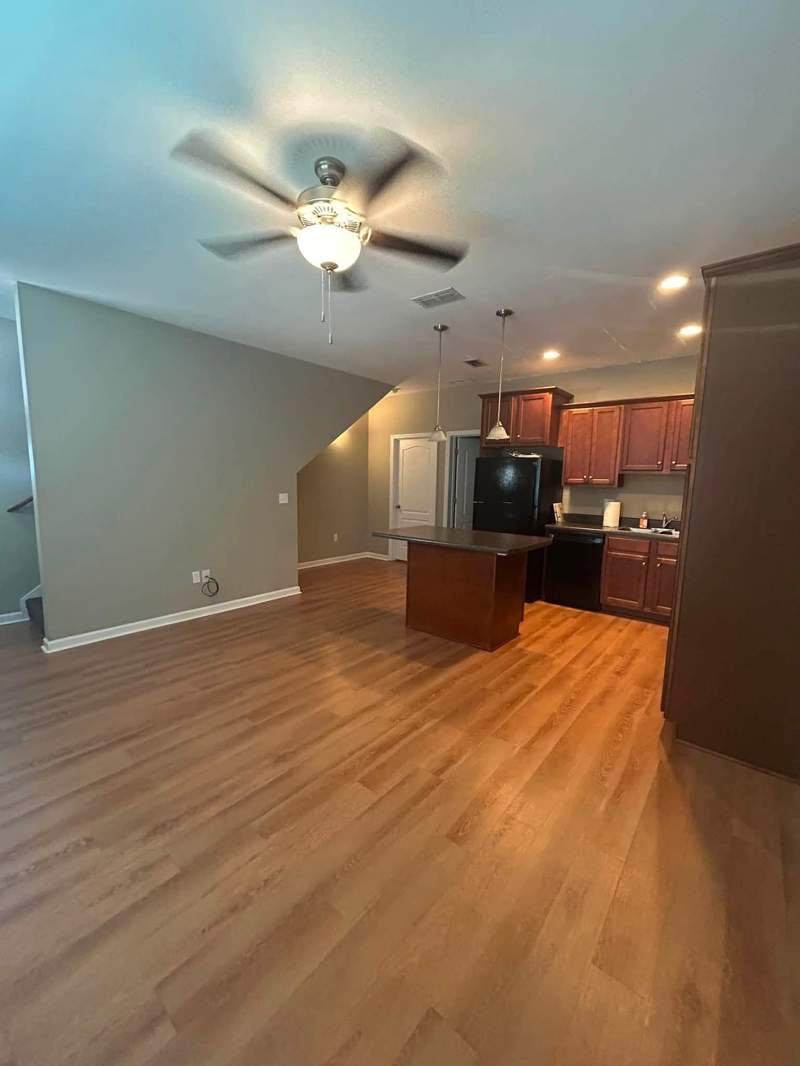 3 bedroom Condominium at 1932 Durham Lane, University Green, Tallahassee — photo 5