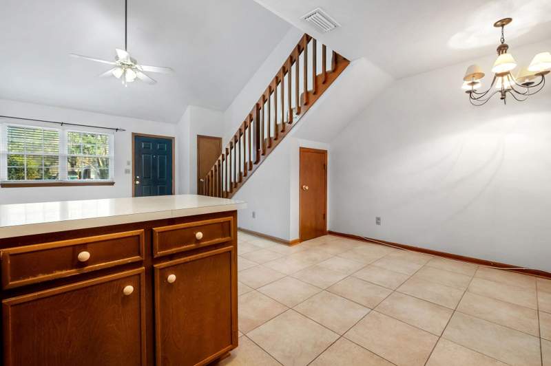 2 bedroom Townhouse at 2335 Tina Drive, Victory Terrace Unrecorded, Tallahassee — photo 5