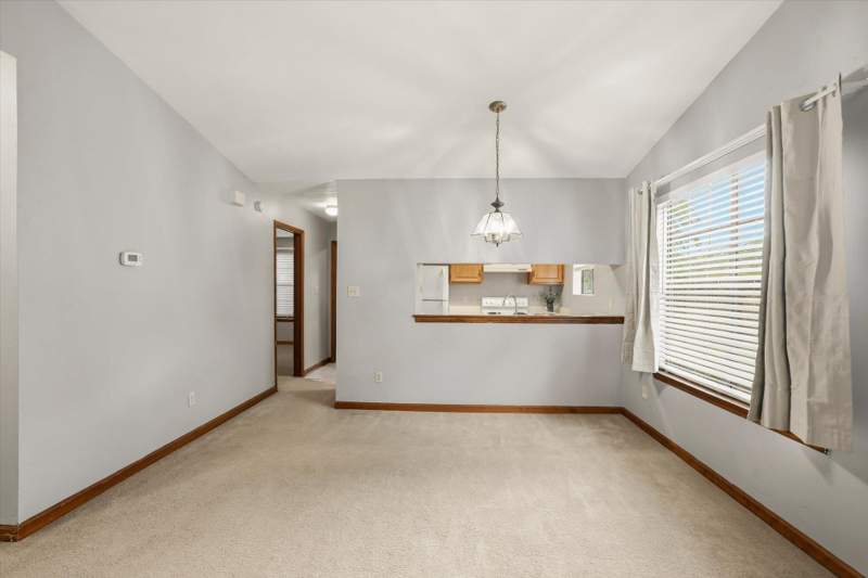 2 bedroom Townhouse at 1225 Brafforton Court, Chases Ridge Unreco, Tallahassee — photo 5