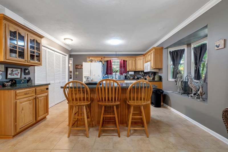 3 bedroom Detached at 1554 Vernon Court, Tallahassee, Tallahassee — photo 3