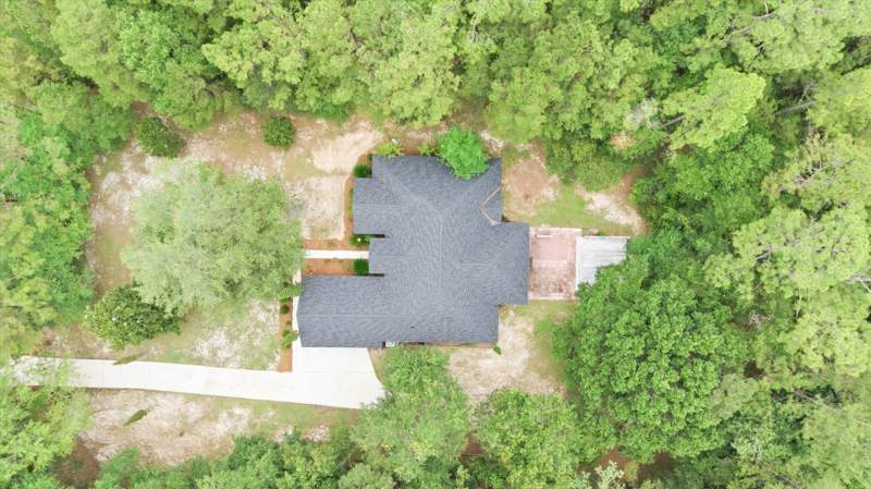 4 bedroom Detached at 9570 Starhawk Drive, Chemonie Crossing, Tallahassee — photo 4