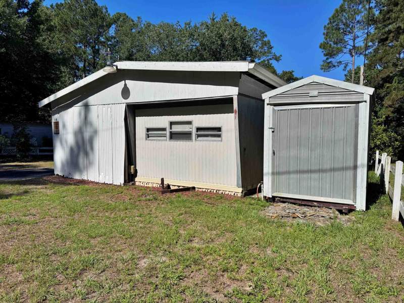 3 bedroom ManufacturedHome at 12 Marshall Cook Road, Bone Bluff Lake, Sopchoppy — photo 3