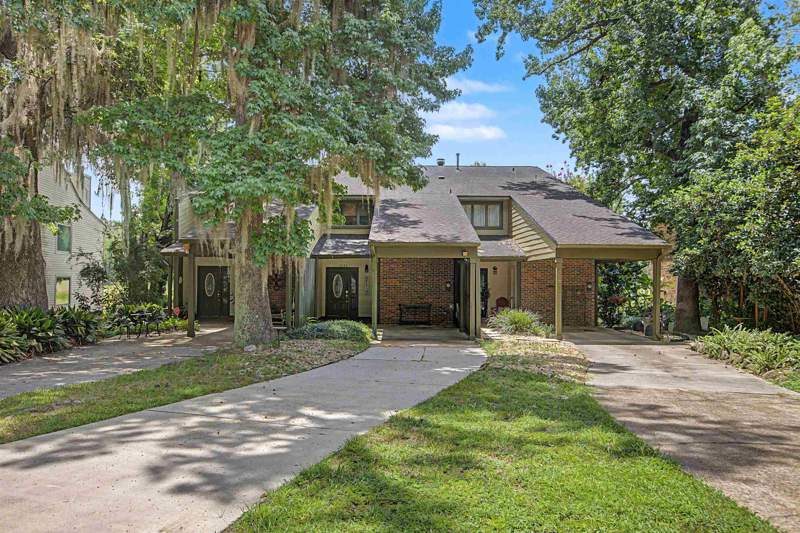 2 bedroom Townhouse at 2399 Merrigan Place, Killearn Estates, Tallahassee — photo 2