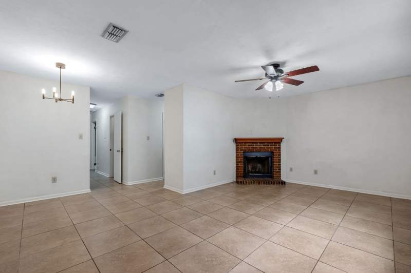 2 bedroom Townhouse at 2518 Prest Court, Pinecrest Unrec, Tallahassee — photo 4