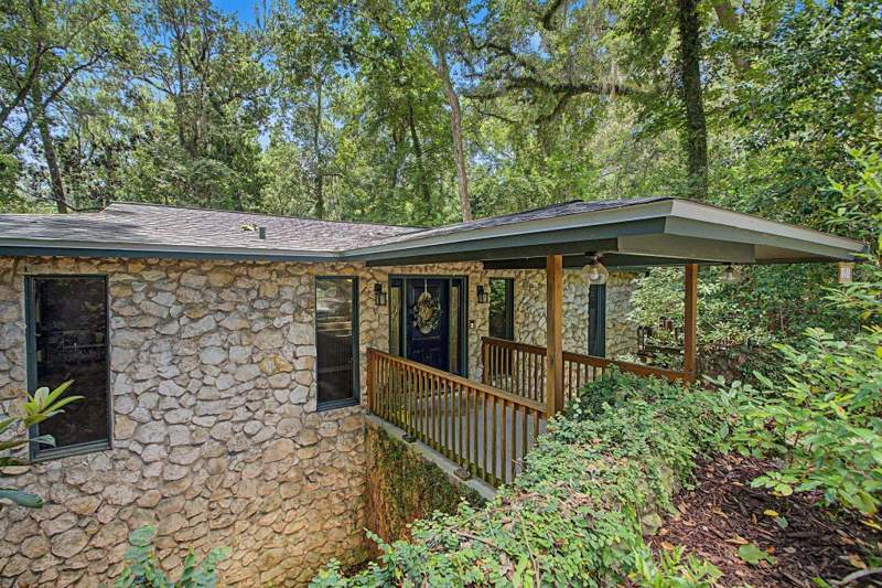3 bedroom Detached at 1201 Devils Dip, Brockswood Park, Tallahassee — photo 3