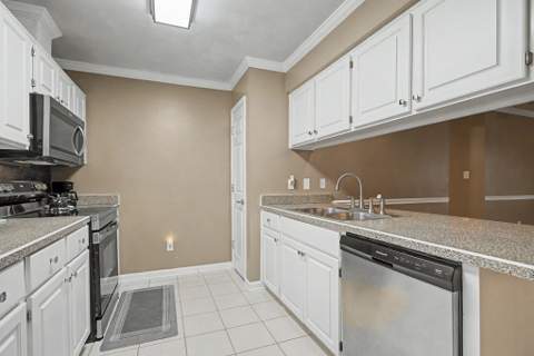 3259 Skyview Drive, Tallahassee FL - photo 17 of 44