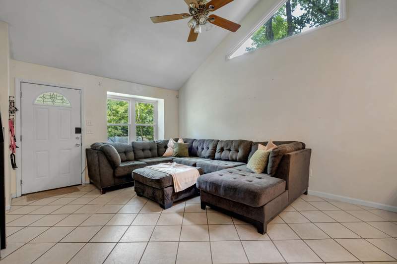 2 bedroom Townhouse at 165 Whetherbine Way, Breckenridge On Park, Tallahassee — photo 5