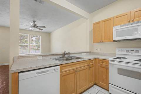 3400 Old Bainbridge Road, Tallahassee FL - photo 15 of 50