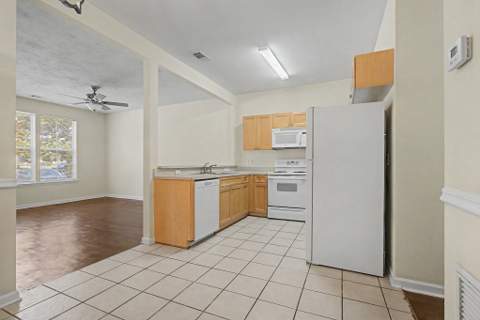 3400 Old Bainbridge Road, Tallahassee FL - photo 7 of 50