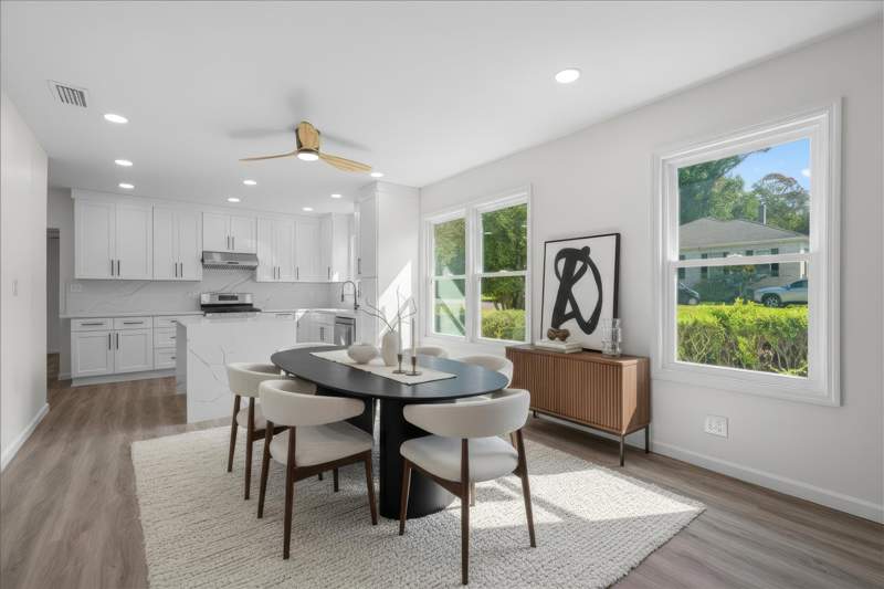 4 bedroom Detached at 400 Talaflo Street, Franklin Park, Tallahassee — photo 4