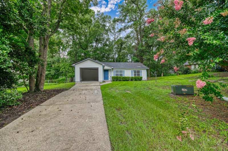 3 bedroom Detached at 5010 Leah Lane, Windy Oaks, Tallahassee — photo 1