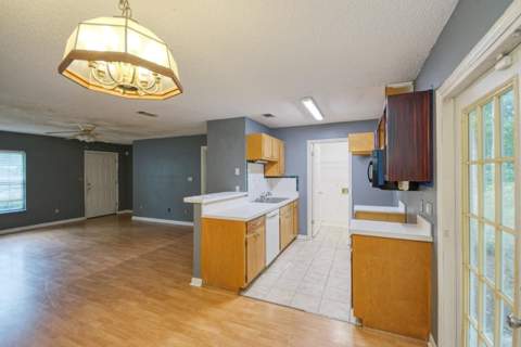 5010 Leah Lane, Tallahassee FL - photo 10 of 46