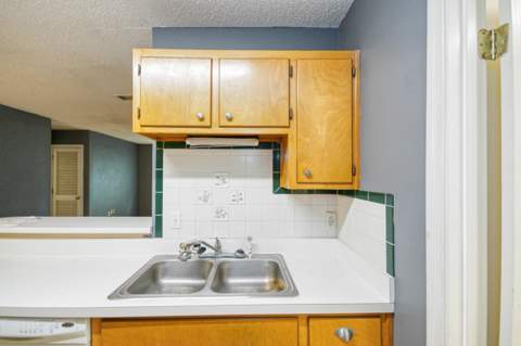 5010 Leah Lane, Tallahassee FL - photo 13 of 46