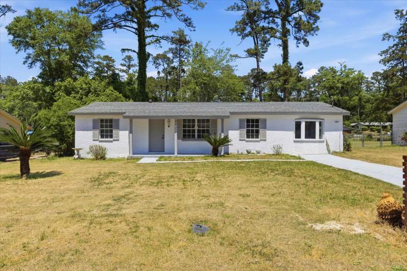 3 bedroom Detached at 412 Georgetown Drive, University Park, Tallahassee — photo 2