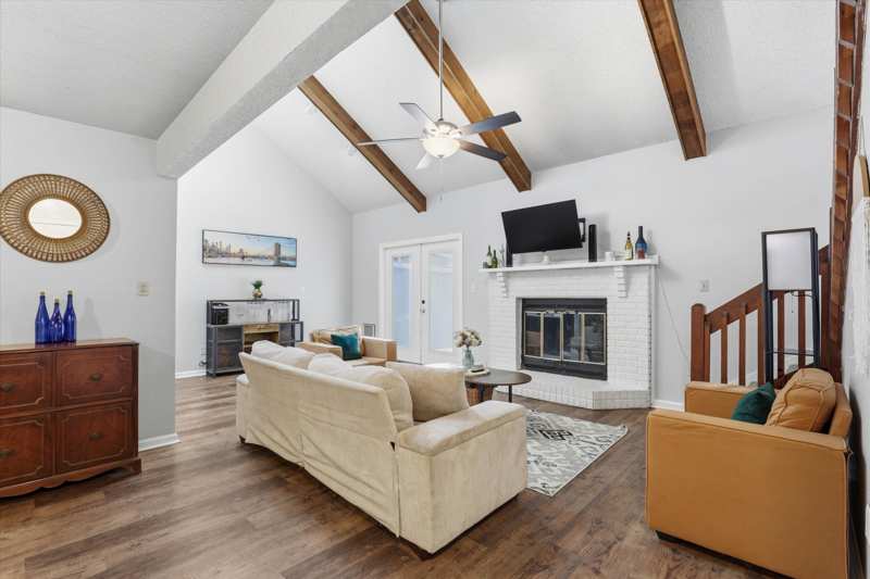 3 bedroom Townhouse at 2499 Sunburst Place, Sundance Village Unrec, Tallahassee — photo 1