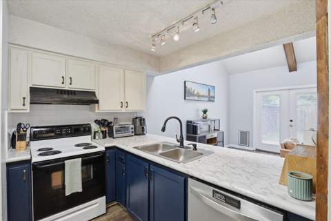 2499 Sunburst Place, Tallahassee FL - photo 11 of 29