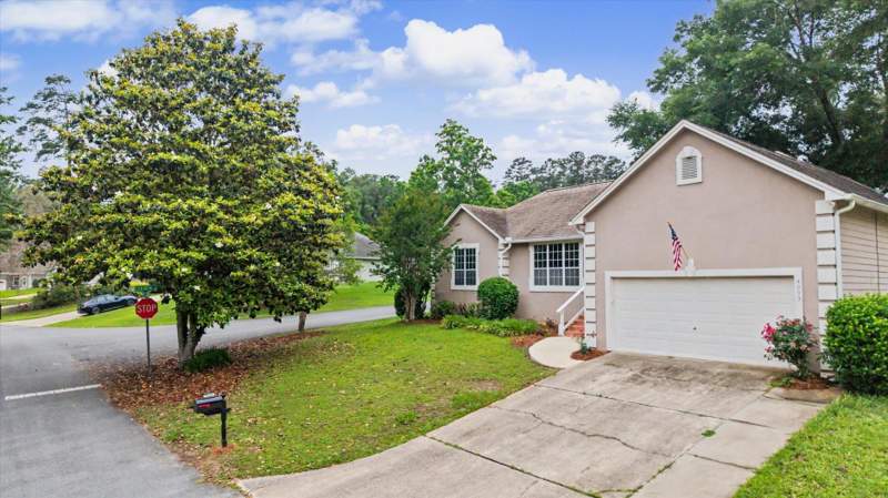 3 bedroom Detached at 4003 Harpers Ferry Drive, Centerville Trace, Tallahassee — photo 2
