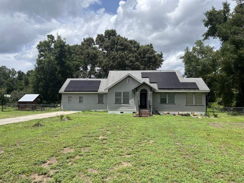 3 bedroom Detached at 22 Casora Drive, Lake Ellen Shrs Ut 2, Crawfordville — photo 3