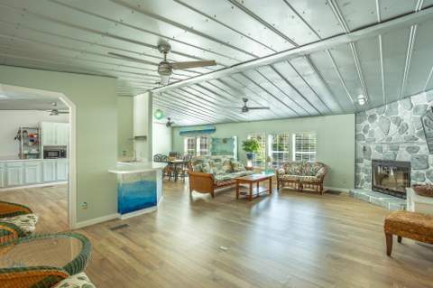 657 Pine Street, Alligator Point FL - photo 16 of 35
