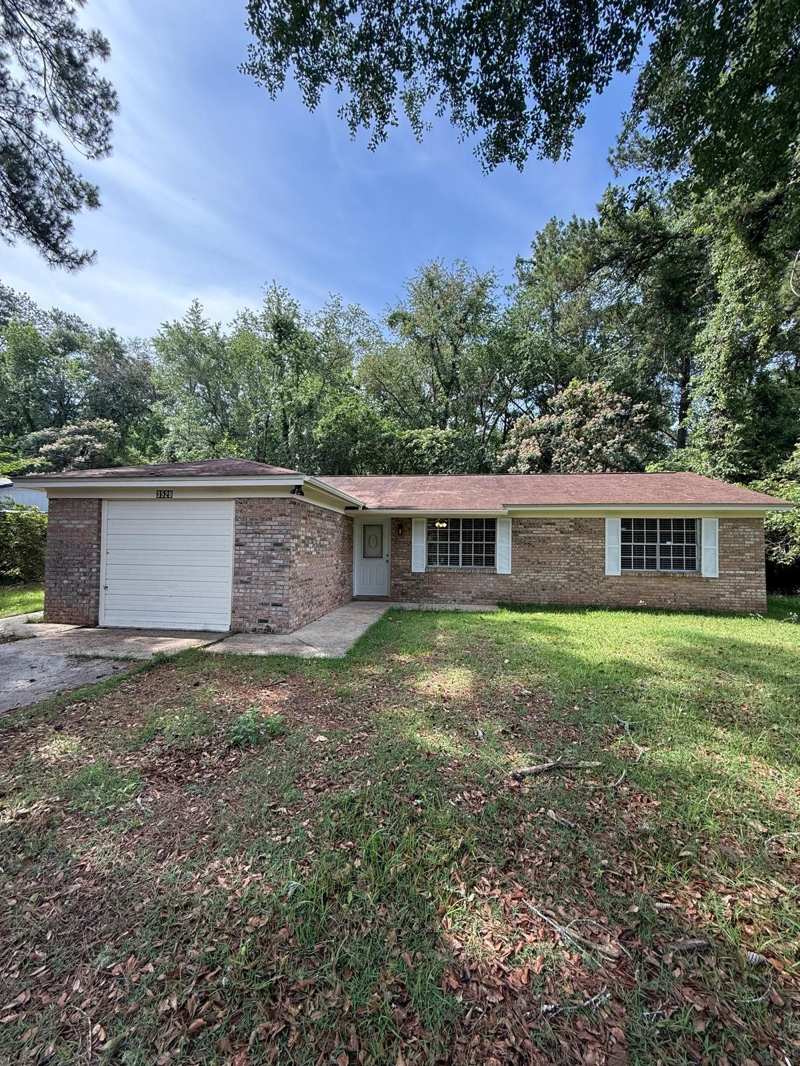 3 bedroom Detached at 3529 Wood Hill Drive, Plantation Woods, Tallahassee — photo 1