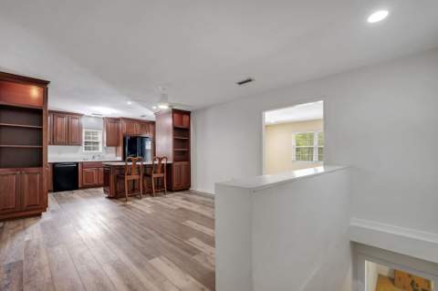 406 Piedmont Drive, Tallahassee FL - photo 9 of 57