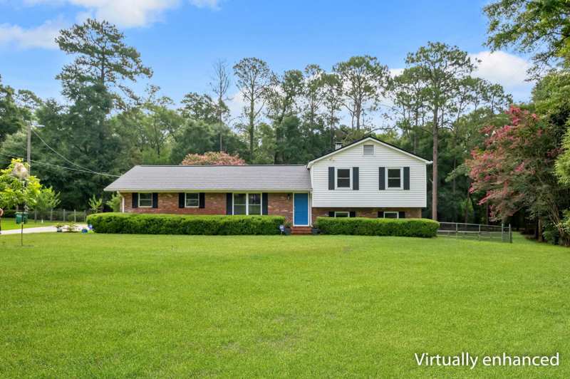 3 bedroom Detached at 1501 Meeks Road, Meadow Hills, Tallahassee — photo 1