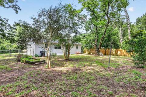 2912 Oakwood Drive, Tallahassee FL - photo 23 of 36