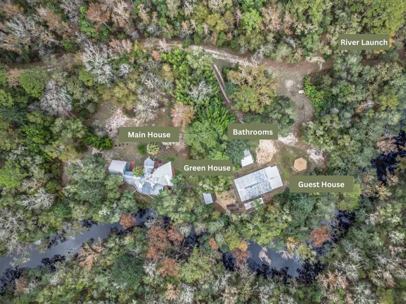 3 bedroom Detached at 60 Lizard Lane, Sopchoppy River Estates, Sopchoppy — photo 5