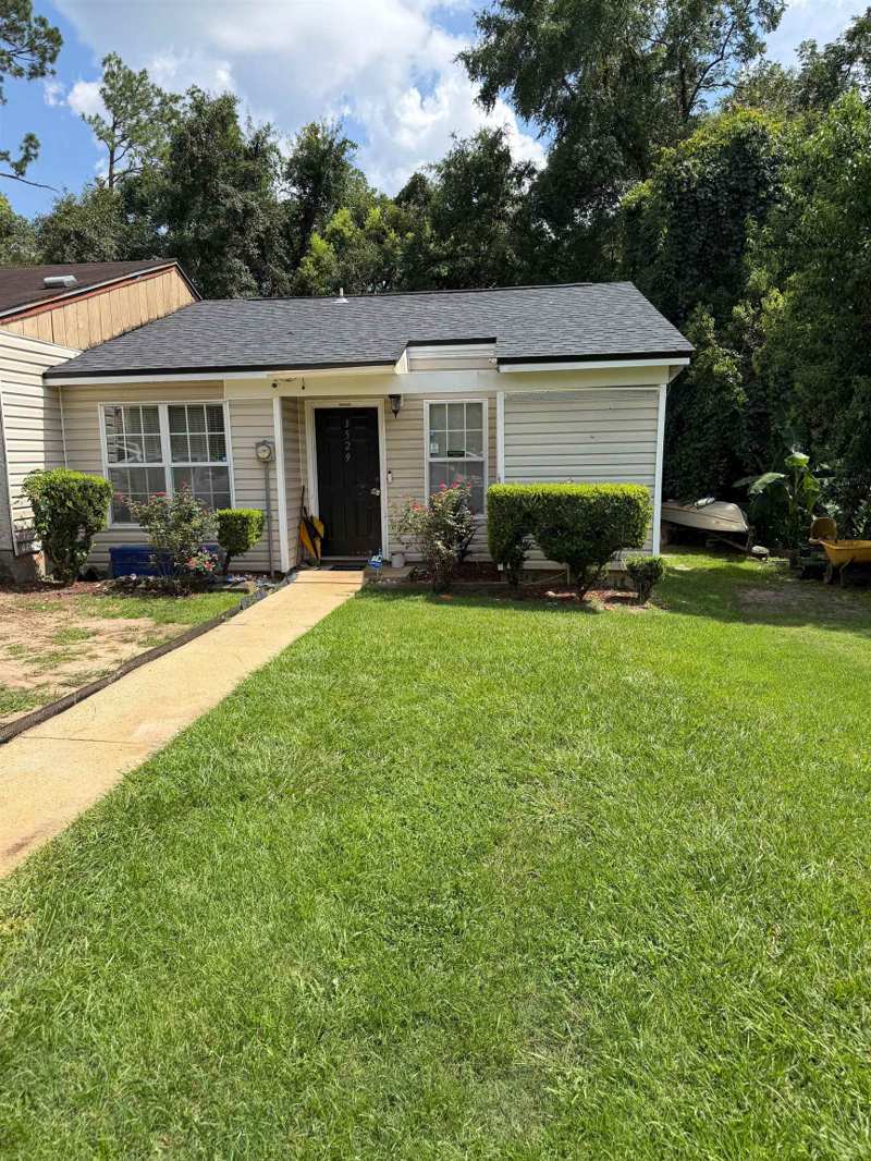 2 bedroom Townhouse at 1529 Lake Avenue, Lake Avenue Townhouses, Tallahassee — photo 1