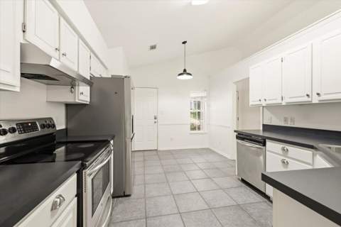 8748 Minnow Creek Drive, Tallahassee FL - photo 16 of 52