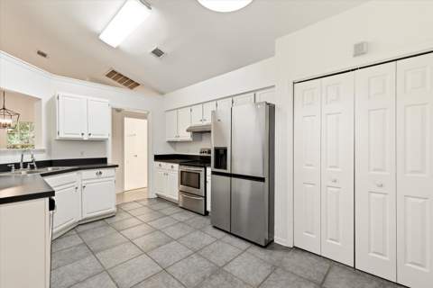 8748 Minnow Creek Drive, Tallahassee FL - photo 20 of 52