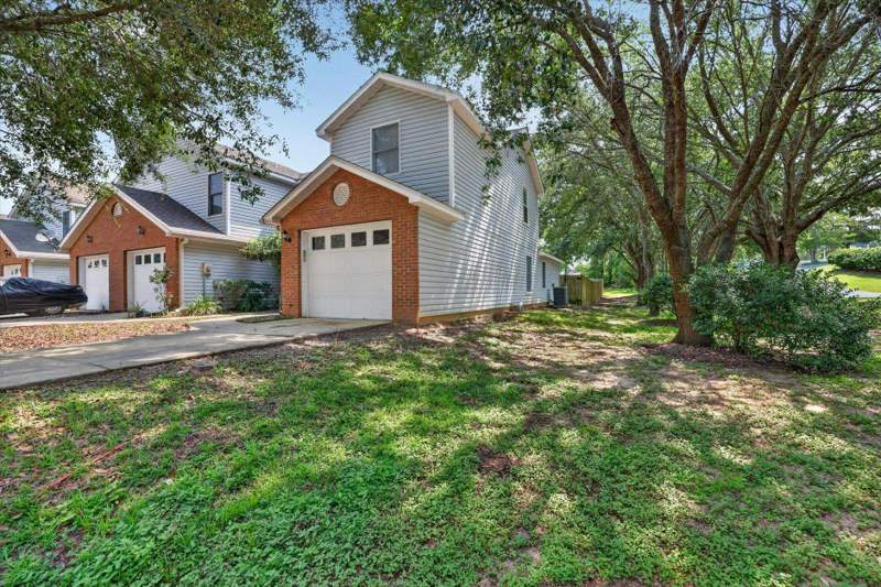 3 bedroom Townhouse at 2143 Delta Way, Ventanas, Tallahassee — photo 2