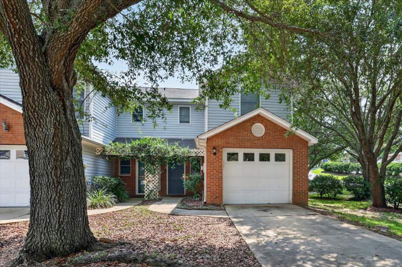 3 bedroom Townhouse at 2143 Delta Way, Ventanas, Tallahassee — photo 3