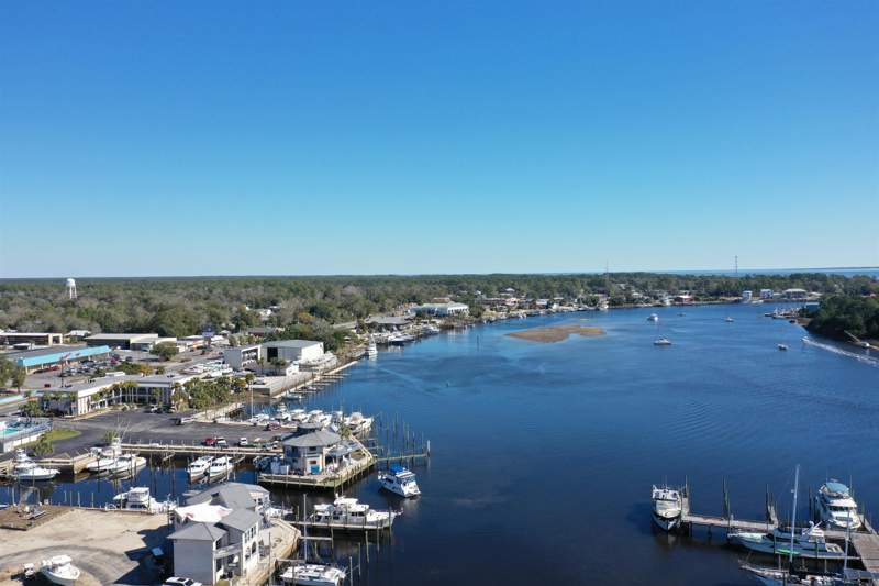 3 bedroom Condominium at 903 NW Avenue A, The Landings Condo, Carrabelle — photo 2