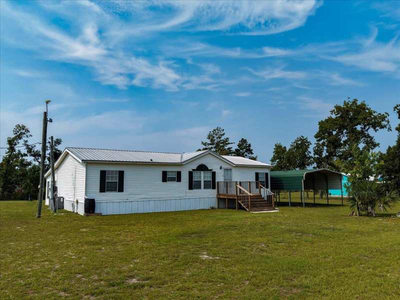 3 bedroom ManufacturedHome at 2141 Live Oak Road, Leisure Retreats, Perry — photo 1