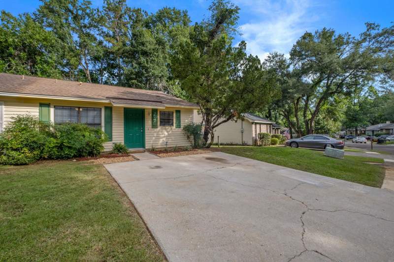 2 bedroom Townhouse at 1822 Meriadoc Road, Tharpe Street Village, Tallahassee — photo 3
