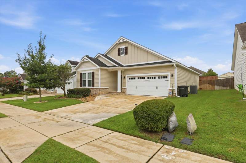 3 bedroom Detached at 1134 Willow Crossing Drive, Woodland Place, Tallahassee — photo 2
