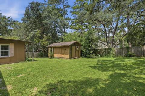1826 Wales Drive, Tallahassee FL - photo 10 of 34